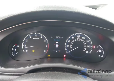 2012 Hyundai Genesis 4.6 z USA, uszkodzony, nr VIN KMHGC4DF6CU172165